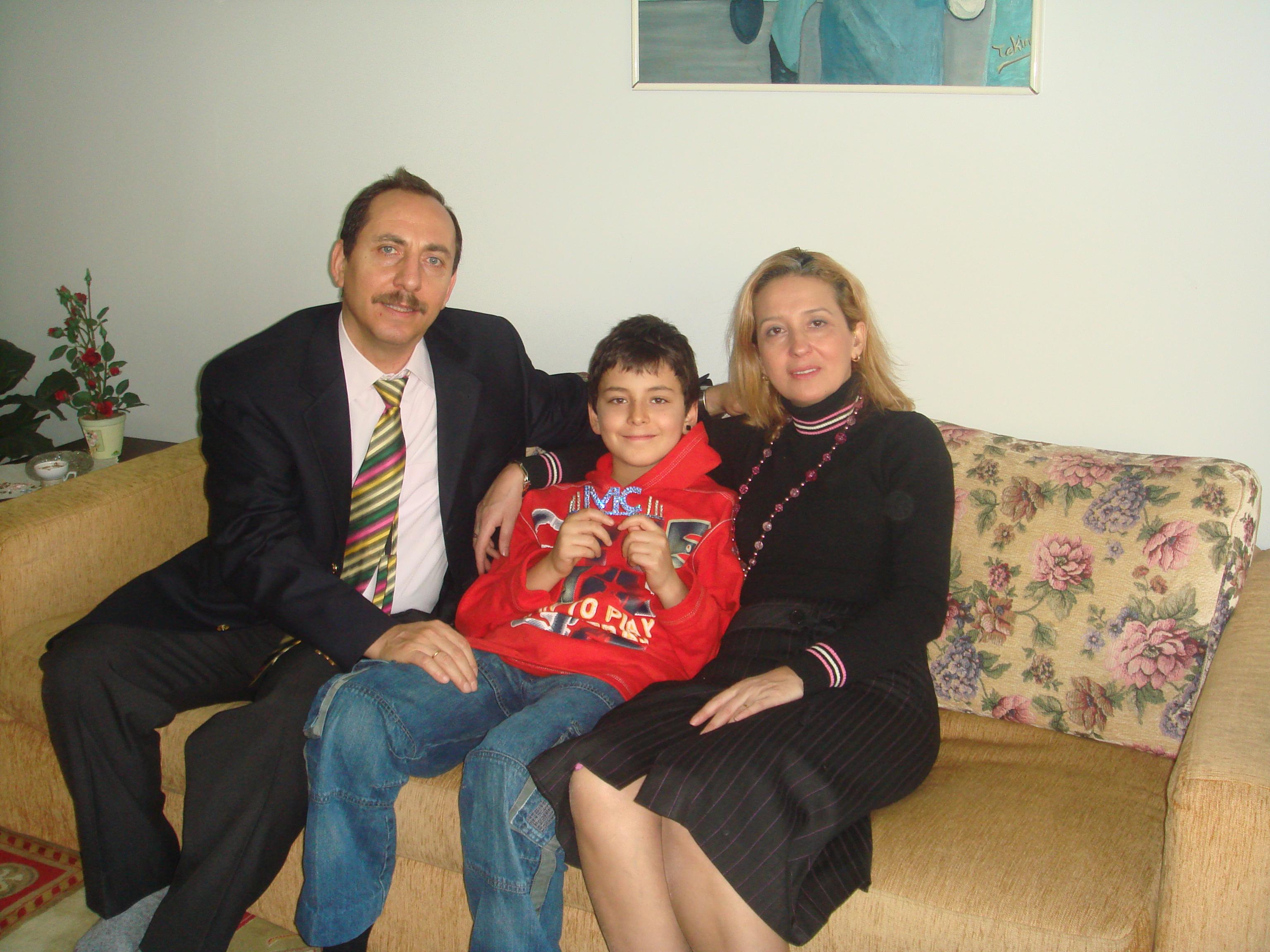 MEHMET YAKARTEPE, GÜNE� YAKARTEPE, ZERR�N YAKARTEPE