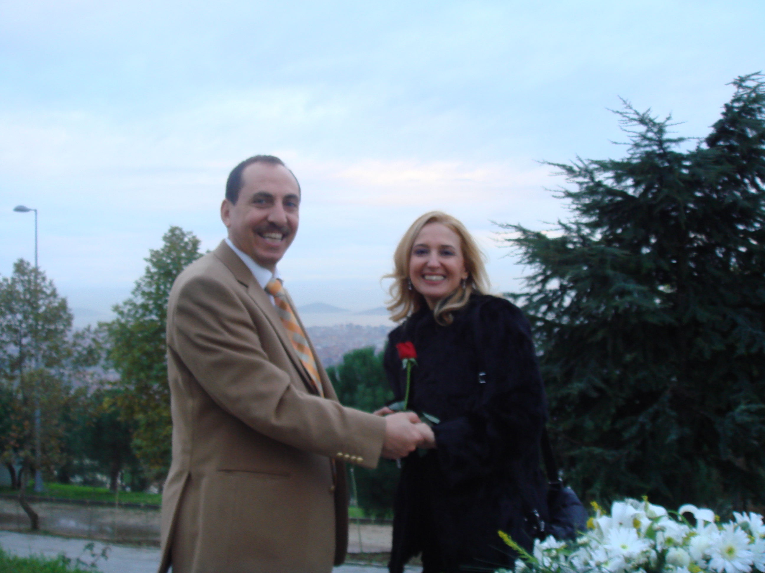 MEHMET YAKARTEPE   Zerrin  YAKARTEPE