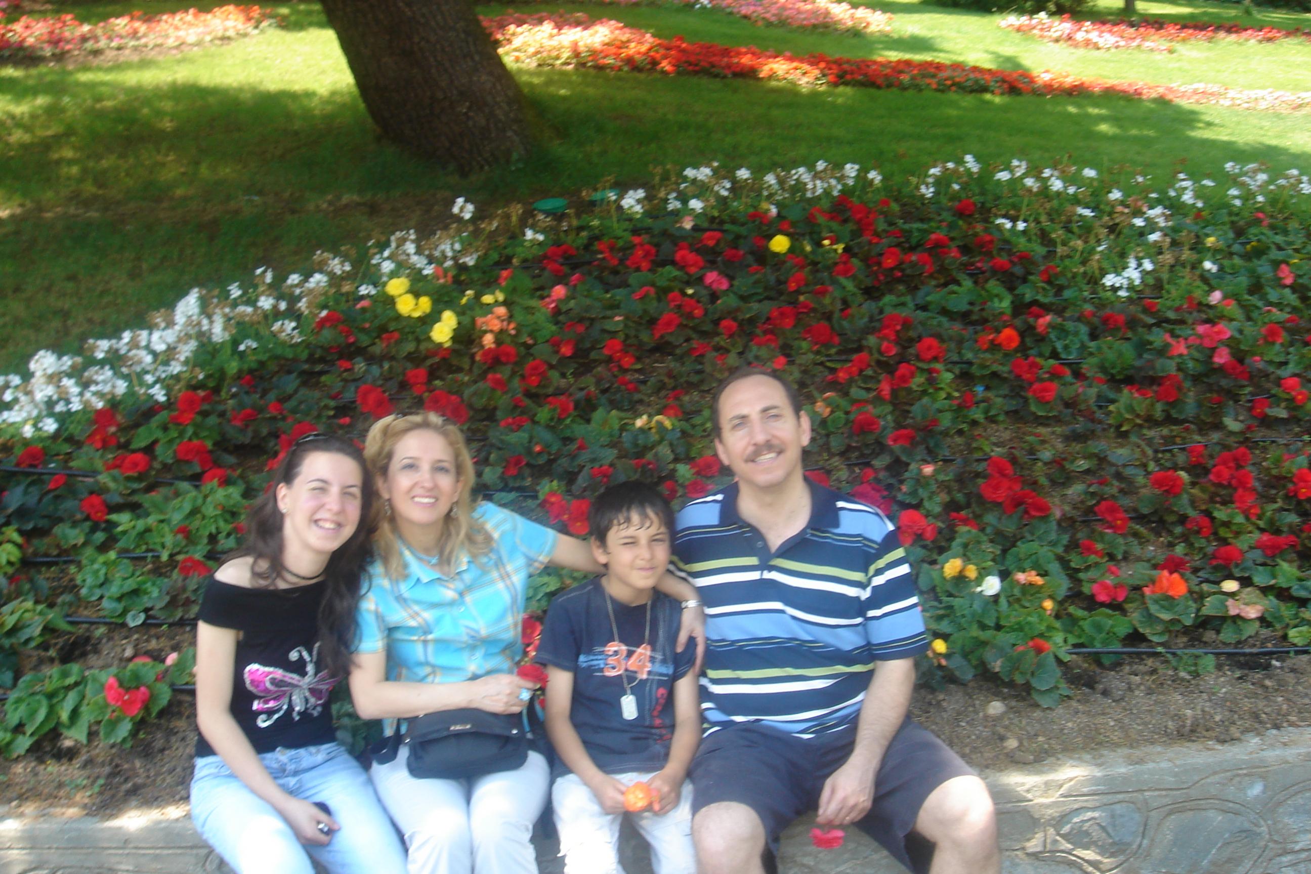 MEHMET YAKARTEPE  ZERR�N YAKARTEPE GÜNE� YAKARTEPE MAV�GÜL YAKARTEPE  Y